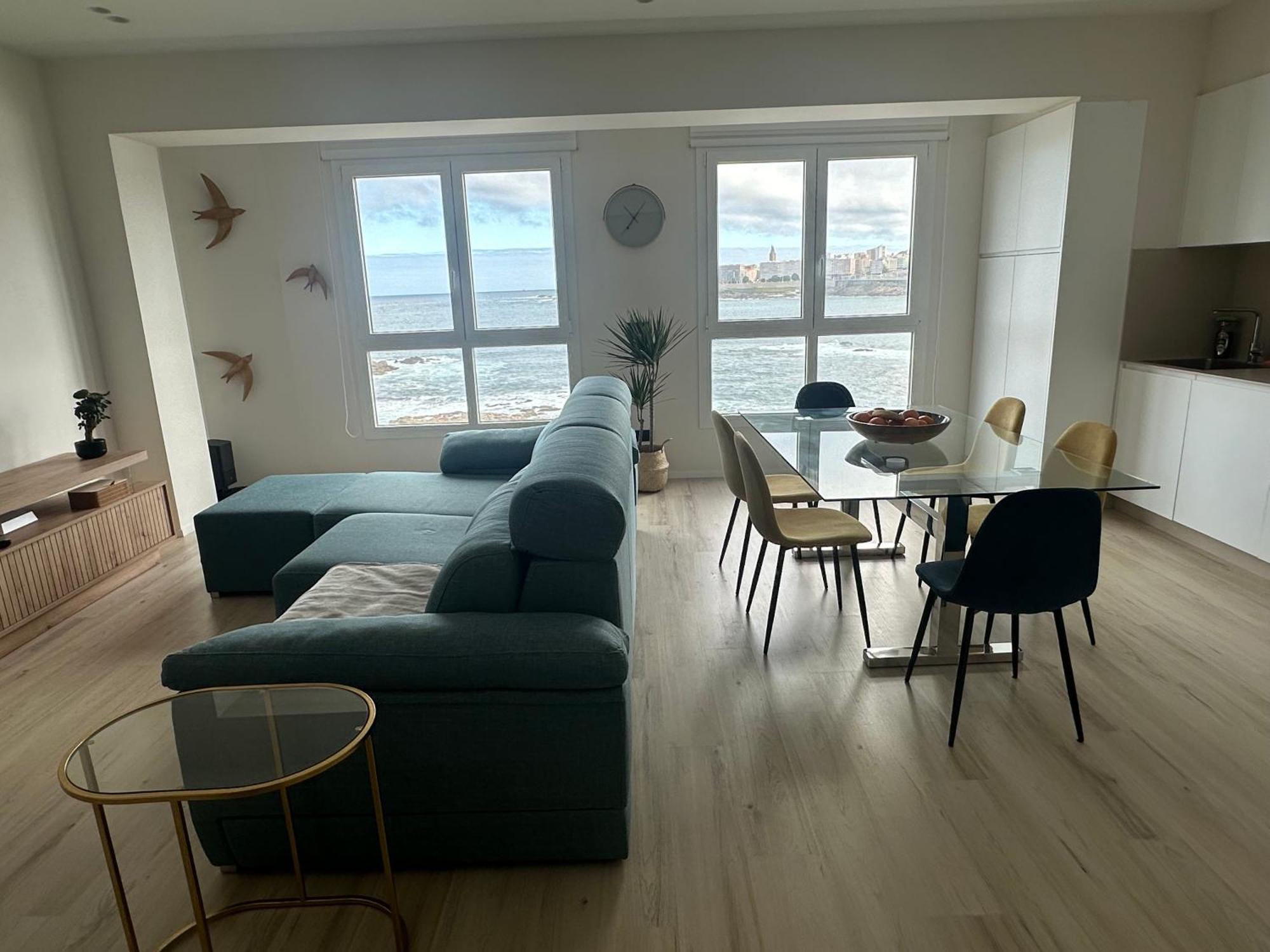 Piso Con Vistas A La Playa De Riazor Apartment A Coruna Luaran gambar